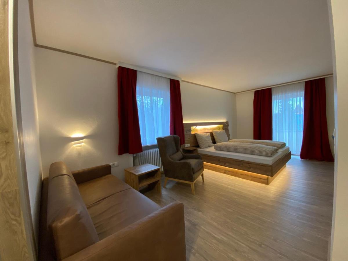 Hotel-Landgasthof Ploss Schonwald  ภายนอก รูปภาพ