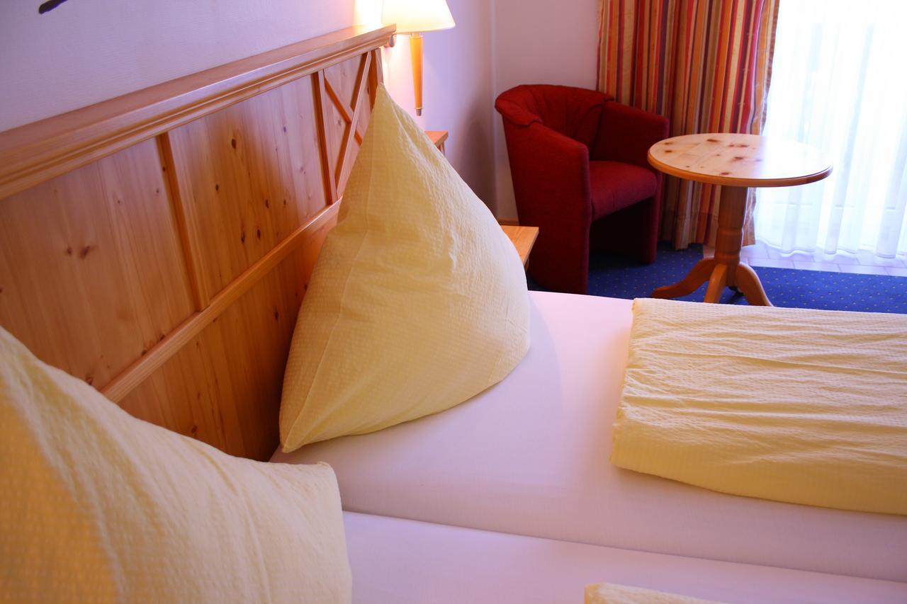 Hotel-Landgasthof Ploss Schonwald  ภายนอก รูปภาพ